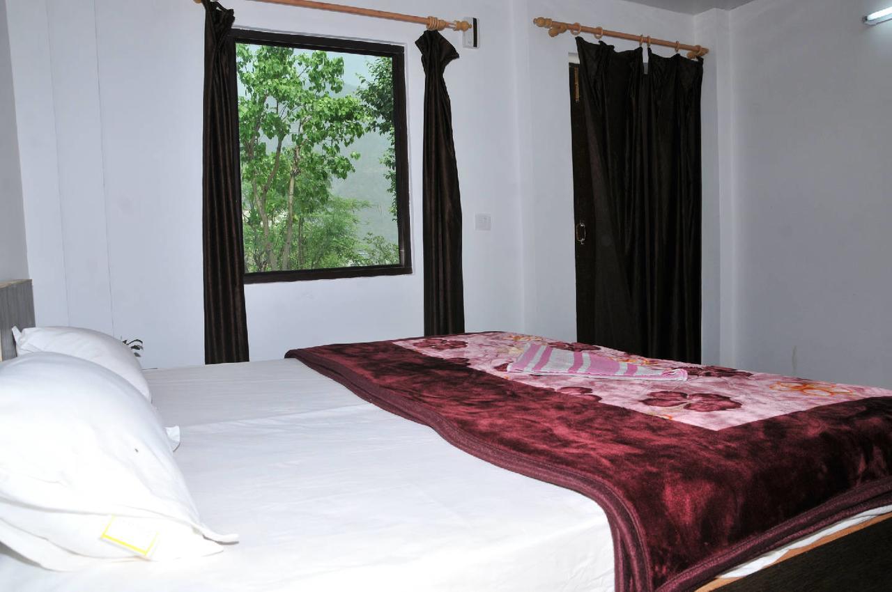 Raj Resort Rishikesh Tapovan Eksteriør bilde