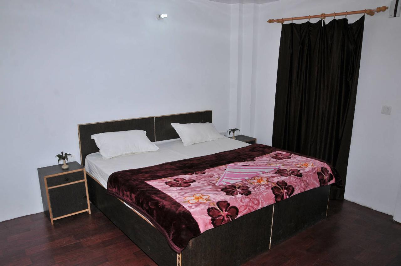 Raj Resort Rishikesh Tapovan Eksteriør bilde