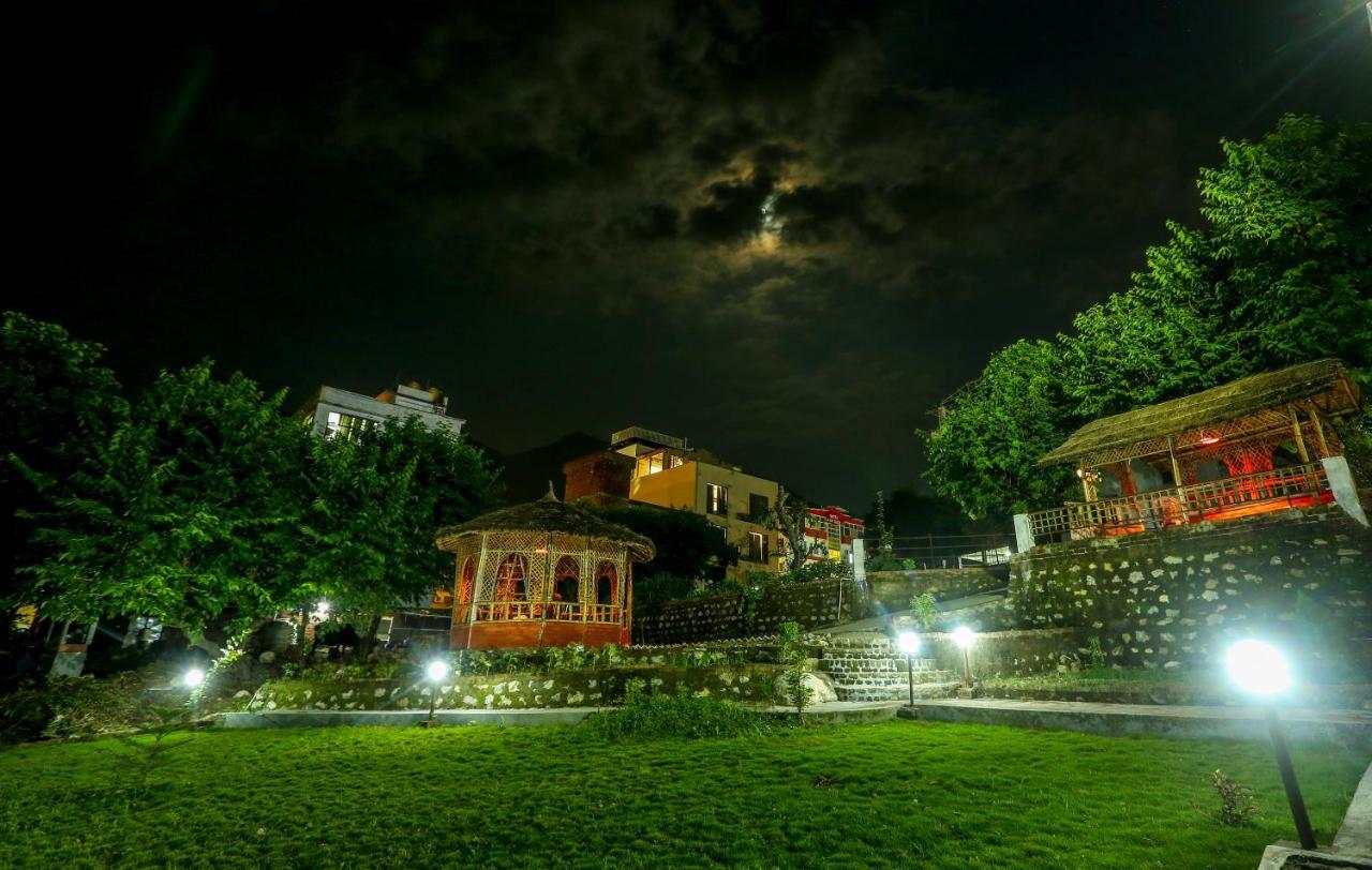 Raj Resort Rishikesh Tapovan Eksteriør bilde