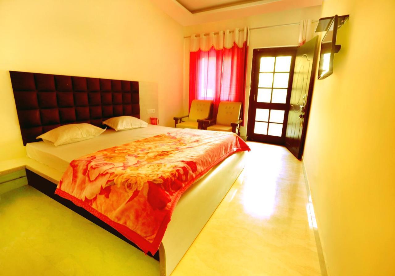 Raj Resort Rishikesh Tapovan Eksteriør bilde