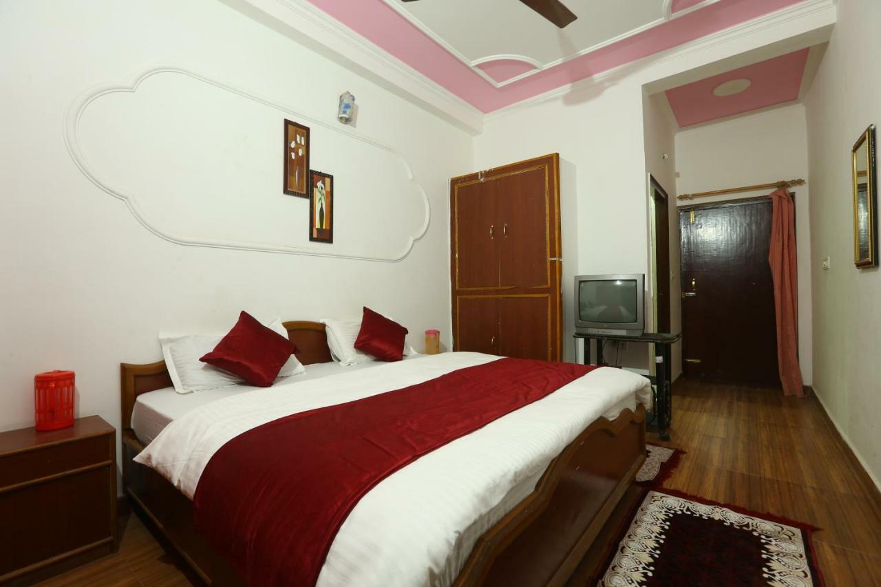 Raj Resort Rishikesh Tapovan Eksteriør bilde